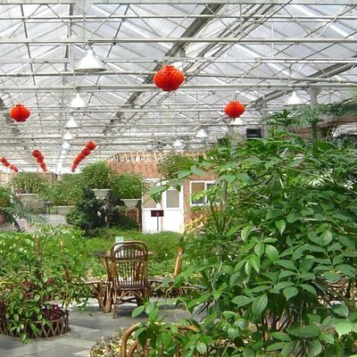 Venlo-glaskassen op maat met extern schaduwstelsel