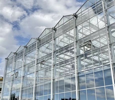 Glastuin met hydroponica